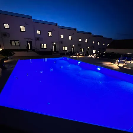 Luxury Sundance Vila *