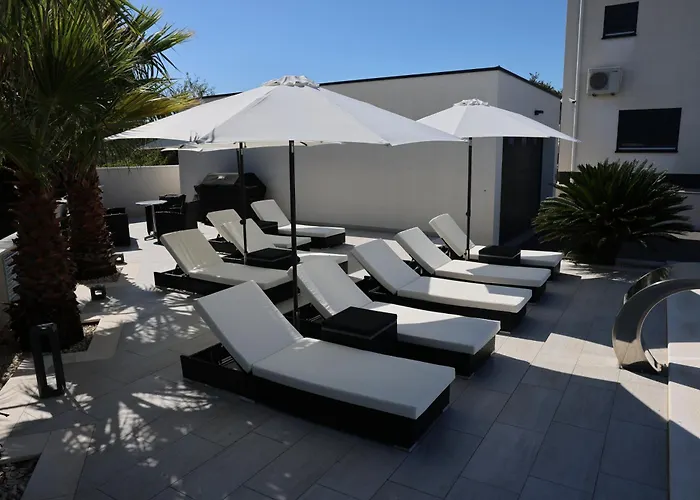 Luxury Sundance
