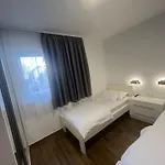 Luxury Sundance