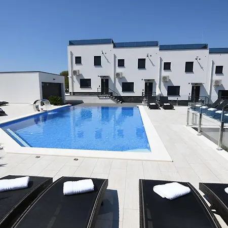 Luxury Sundance Трогир