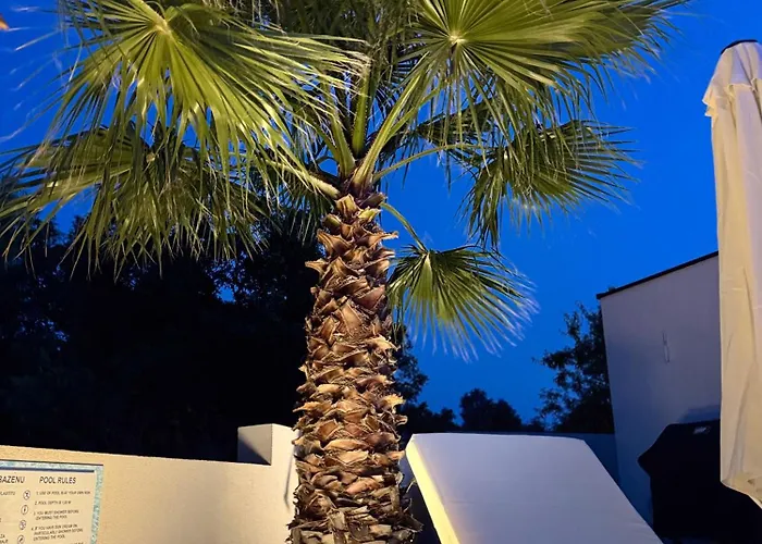 וילה Luxury Sundance טרוגיר